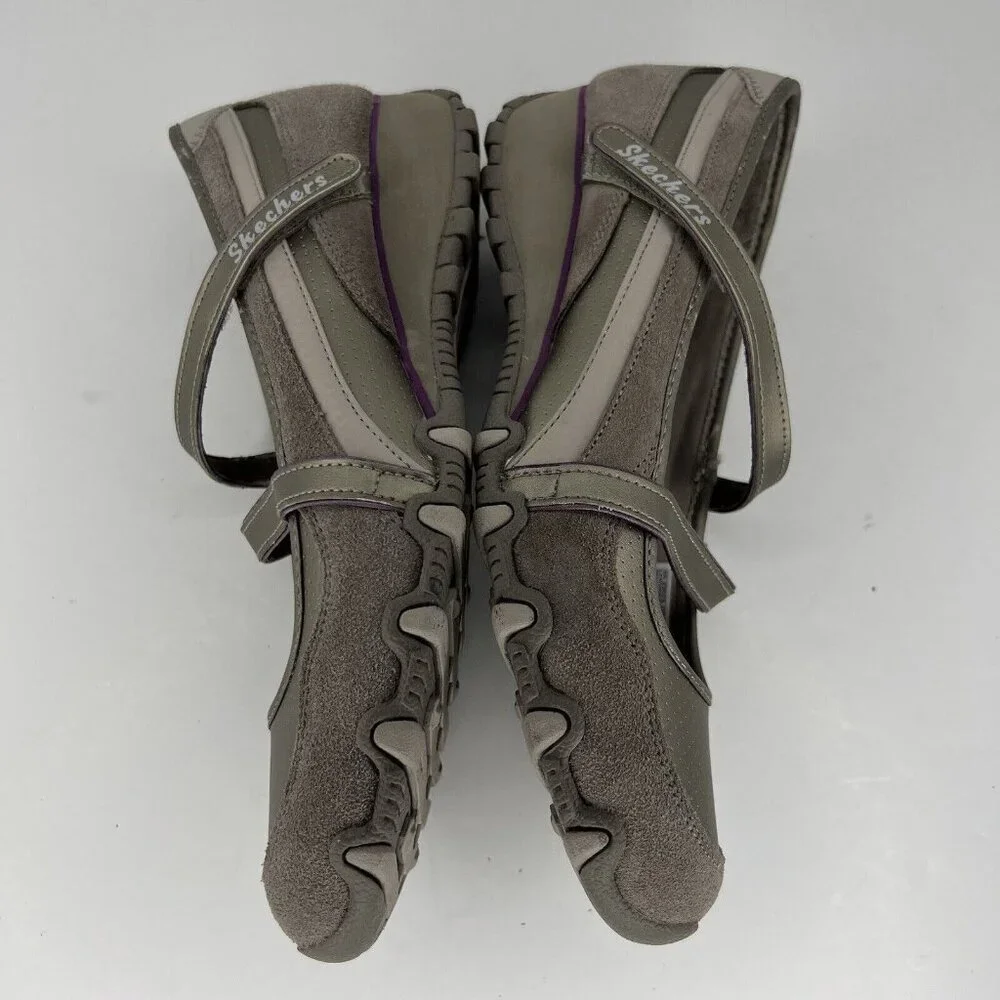 Skechers Taupe Strappy Cushioned Wedge Heel Womens Size 8 Faux Suede and Fabric